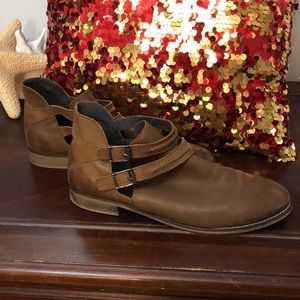 💜Nicole Leather Booties💜